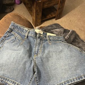 Universal Thread womens Jean shorts